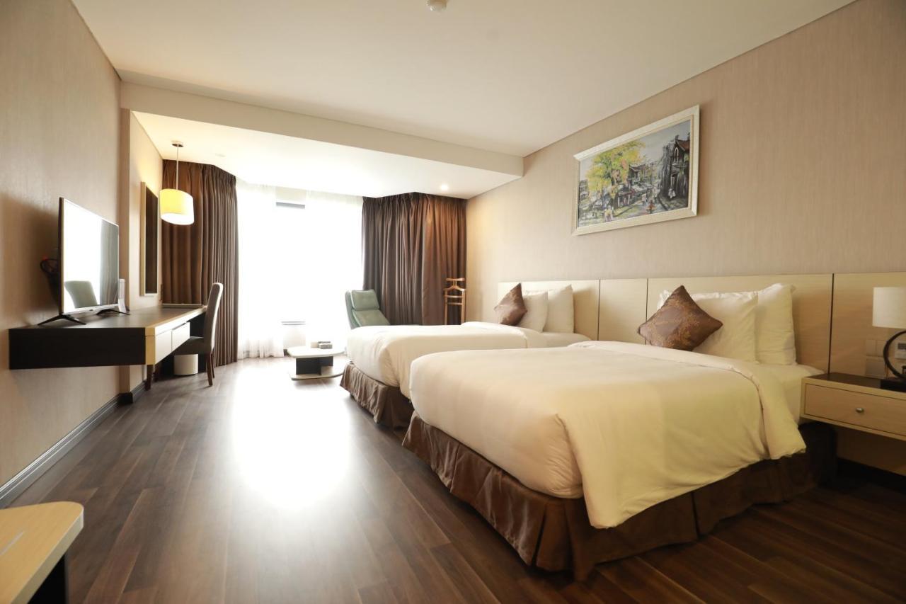 Central Hotel Thanh Hóa Εξωτερικό φωτογραφία